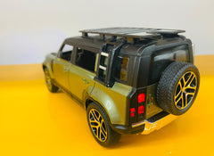 Defender 1:24 Scale