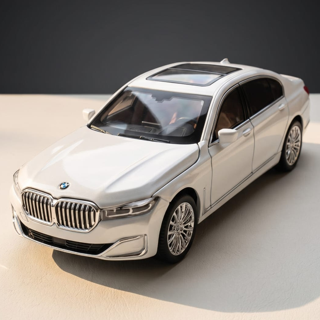 BMW i7 GT 1:24 Die Cast Car